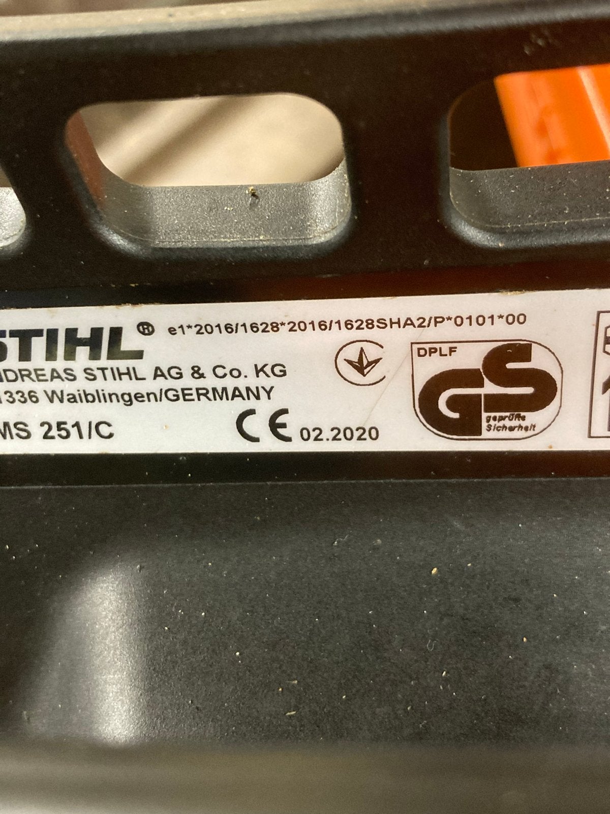 Stihl MS 251 Kettingzaag - Zo goed als nieuw, Ophalen, Zo goed als nieuw, Boomzaag