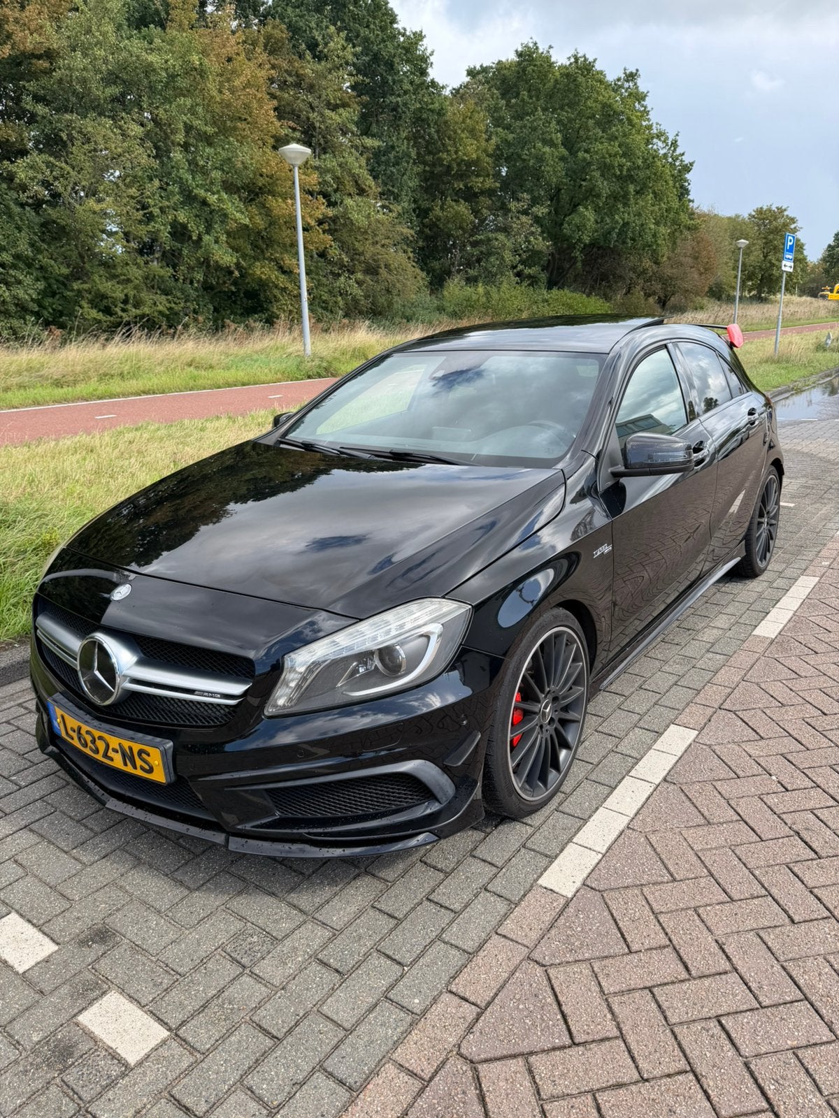 Mercedes-Benz A-Klasse - A 45 AMG 4MATIC - Pano - CarPlay, Automaat, 4 cilinders, 360 pk, Zwart