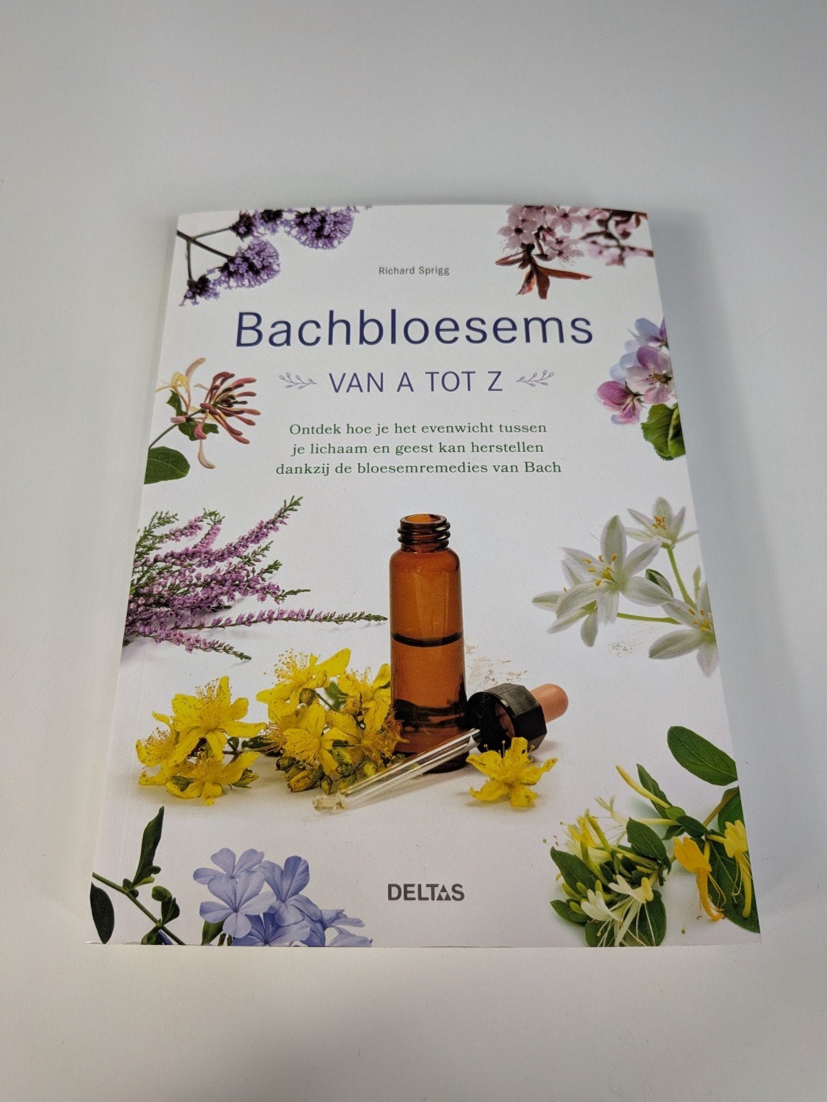 Bachbloesems van A tot Z – Richard Sprigg, Boeken, Ophalen of Verzenden, Gelezen, Kruiden en Alternatief, Richard sprigg