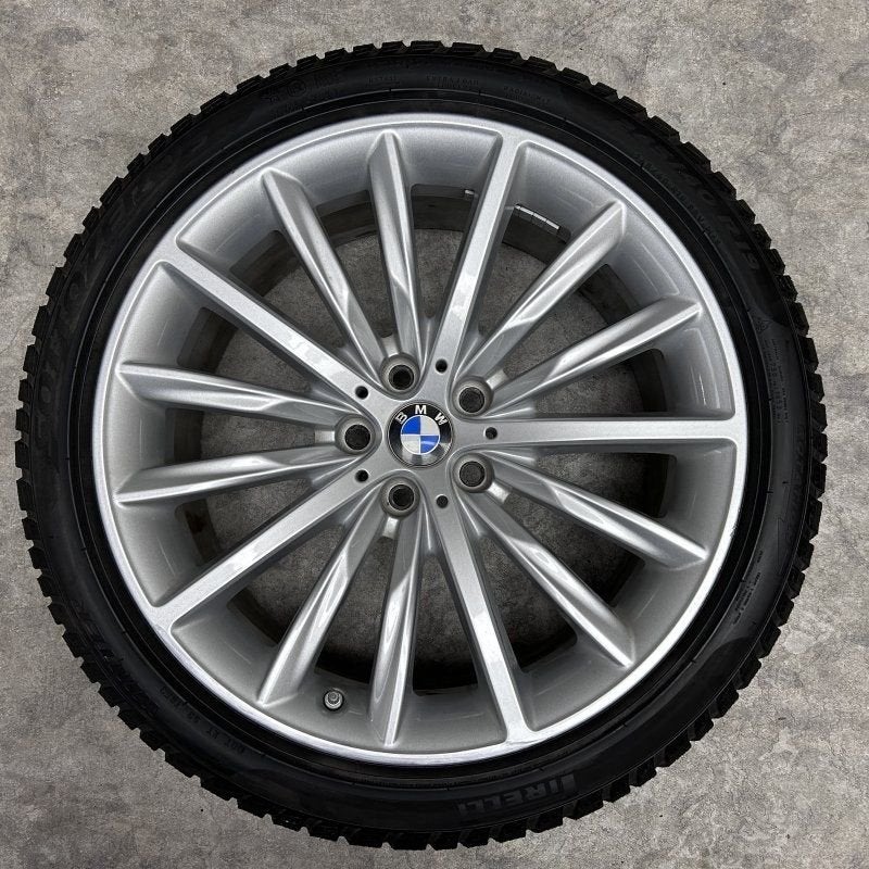 19 inch originele velgen + winterbanden BMW 5 serie G30 G31, 19 inch, -, -, Banden en Velgen
