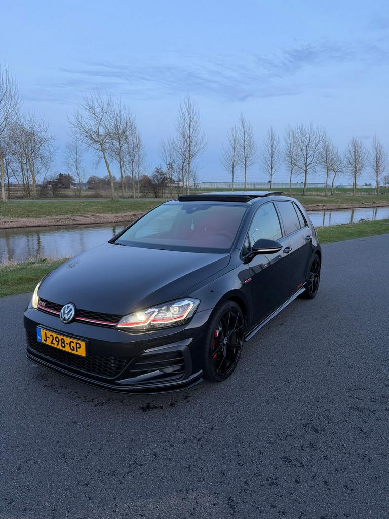 Volkswagen Golf 2.0 TSI 290pk 7-DSG 2019 Zwart, Auto's, 1330 kg, 4 cilinders, 1984 cc, Zwart