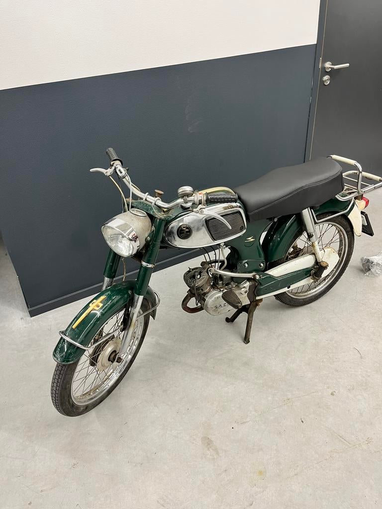 Sparta Sport V2, Ophalen, Sparta