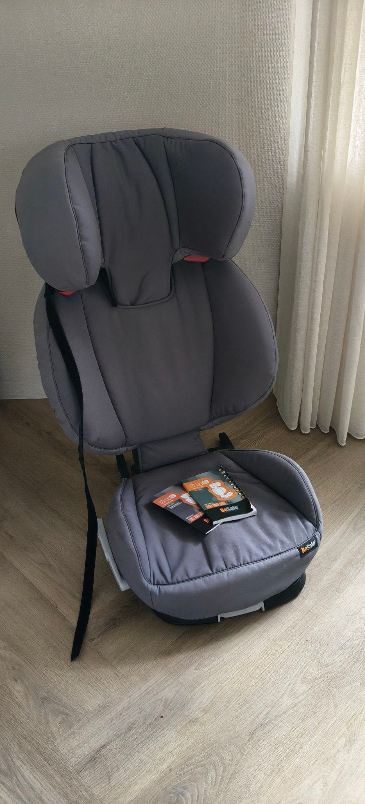 BeSafe Autostoeltje iZi Up Fix - Veilig en Comfortabel, Ophalen