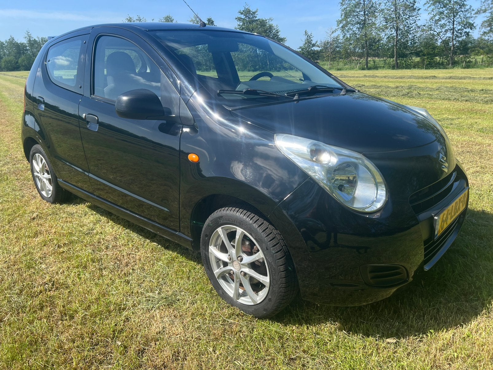 Suzuki Alto 1.0 2010 Zwart, Auto's, Voorwielaandrijving, 200 kg, 4 stoelen, Origineel Nederlands