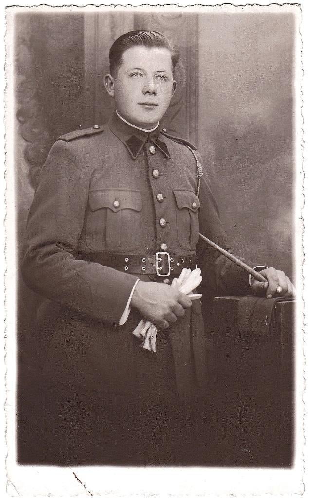 Foto - Man Onbekend Uniform - Militair ?, Verzamelen, Gebruikt, Foto, Ophalen of Verzenden, Voor 1940