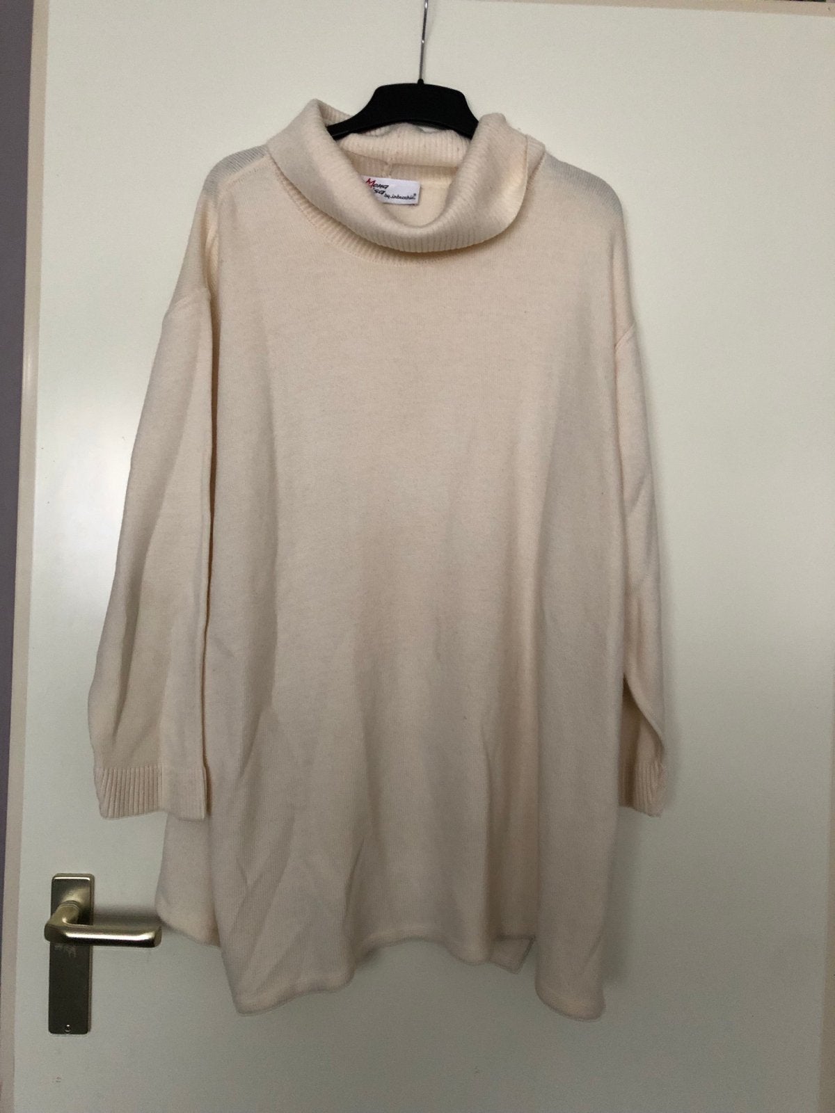 Mona Lisa by Interchic Trui - Crème, 50% Merinowol maat 52, Kleding | Dames, Ophalen of Verzenden, Zo goed als nieuw, Maat 46/48 (XL) of groter