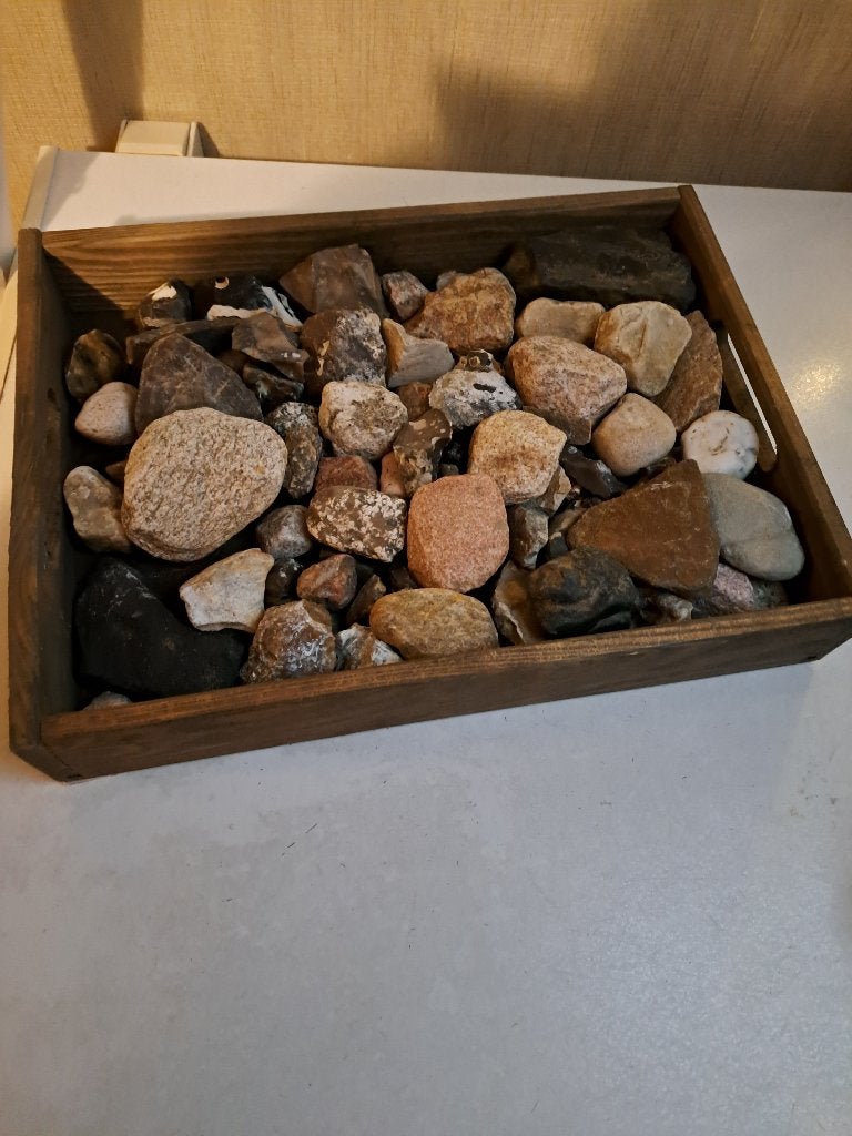 mooie stenen in houten schaal z.g.a.n., Ophalen of Verzenden, Zo goed als nieuw, Rond, Hout