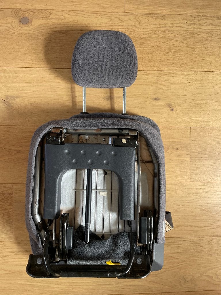 Stoel Toyota Yaris Versio (2000) rechts achter, Ophalen, Gebruikt, Toyota