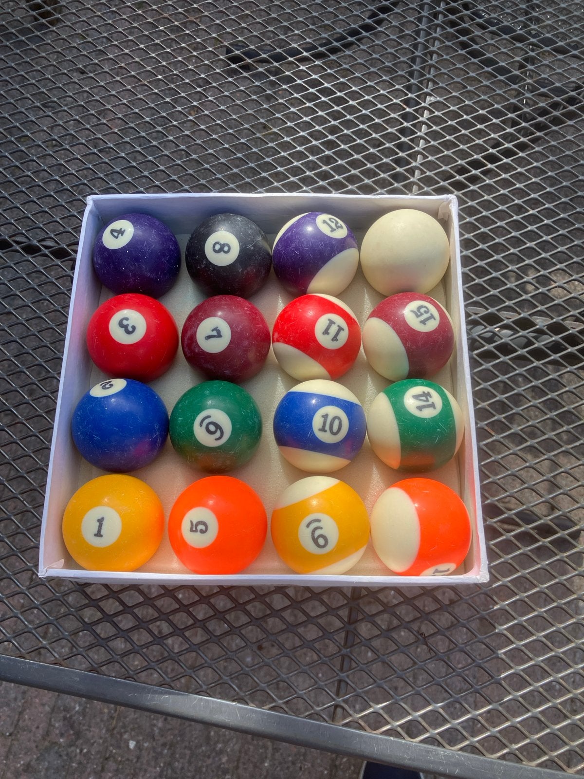 set poolballen in doos, Ophalen of Verzenden, Gebruikt, Keu of Ballen