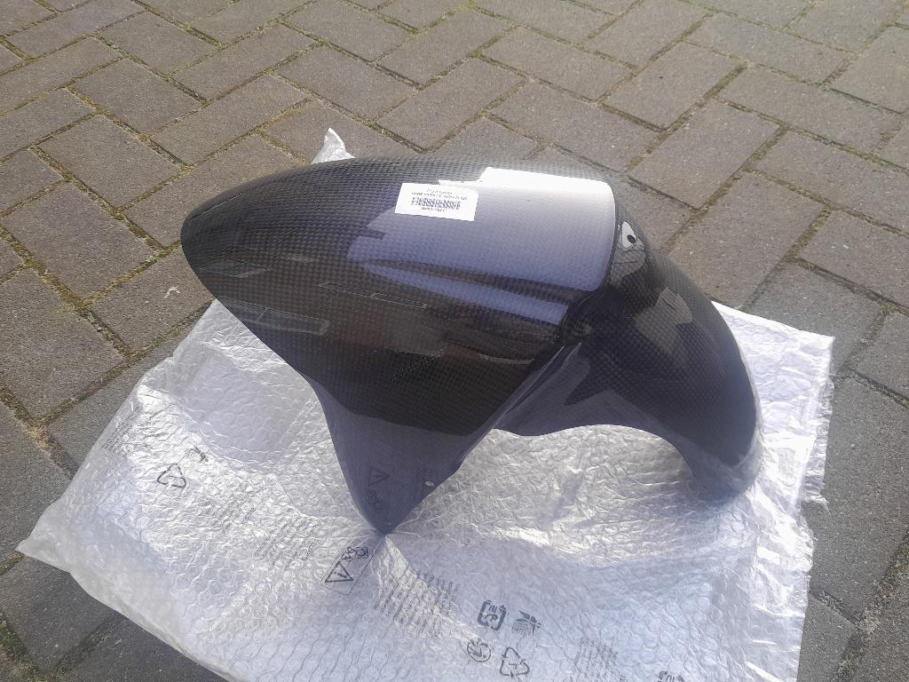 BMW R1100S koolstofvezel spatbord voor, Motoren, Verzenden, Gebruikt