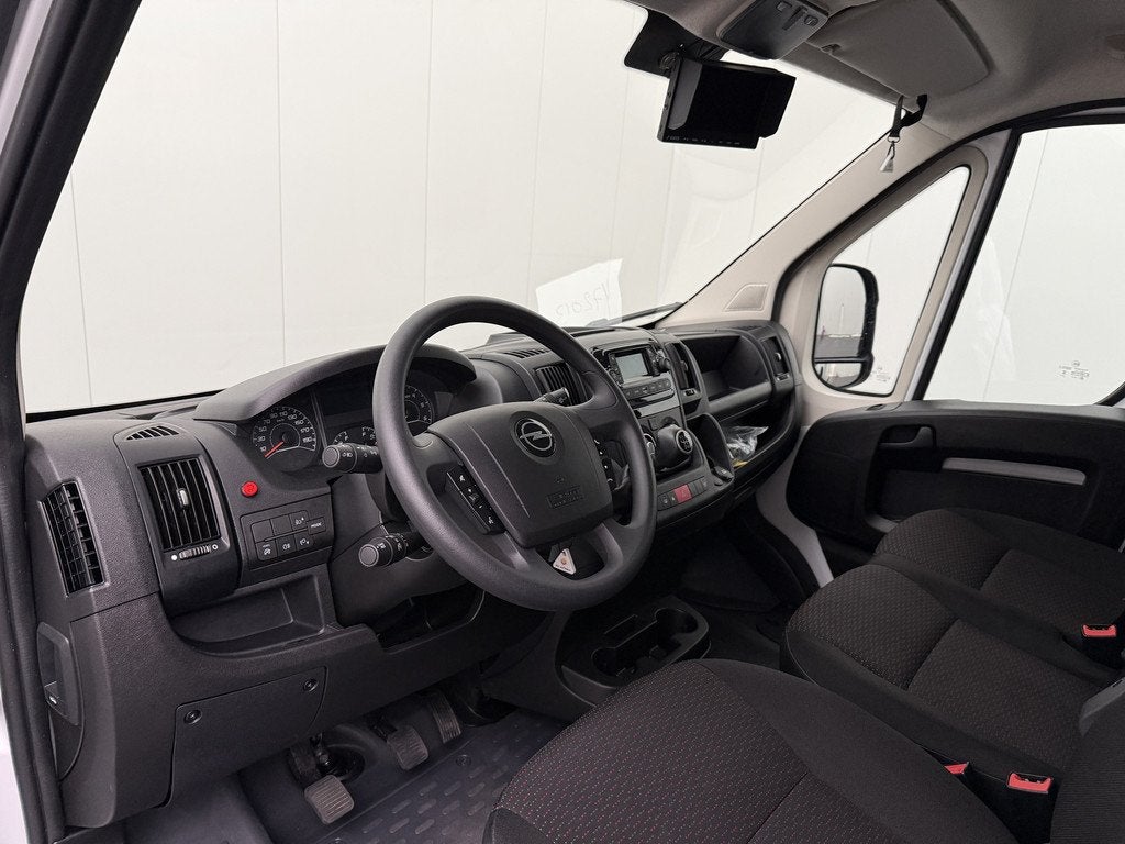 Opel Movano 140PK Bakwagen+Laadklep | 1046Kg Laadvermogen |, Auto's, Bestelauto's, Stof, Gebruikt, Multifunctioneel stuurwiel
