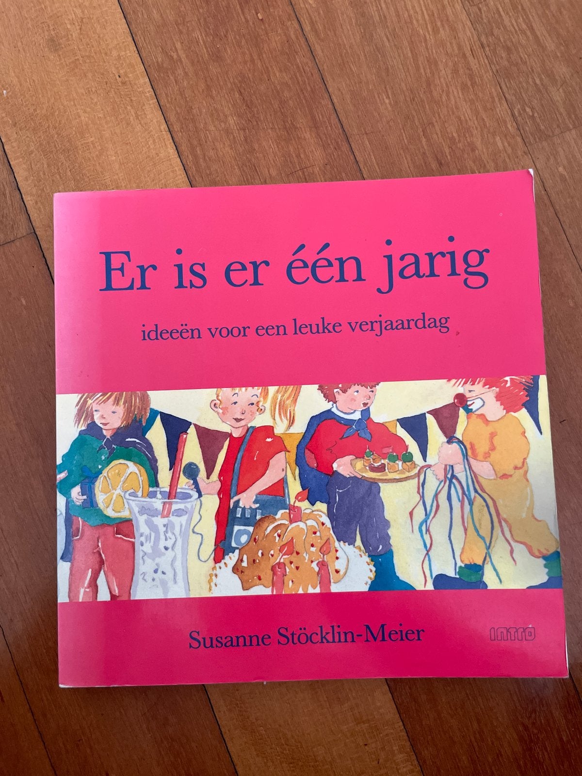 Er is er één jarig: ideeën voor een leuke verjaardag, Boeken, Ophalen of Verzenden, Gelezen, Non-fictie