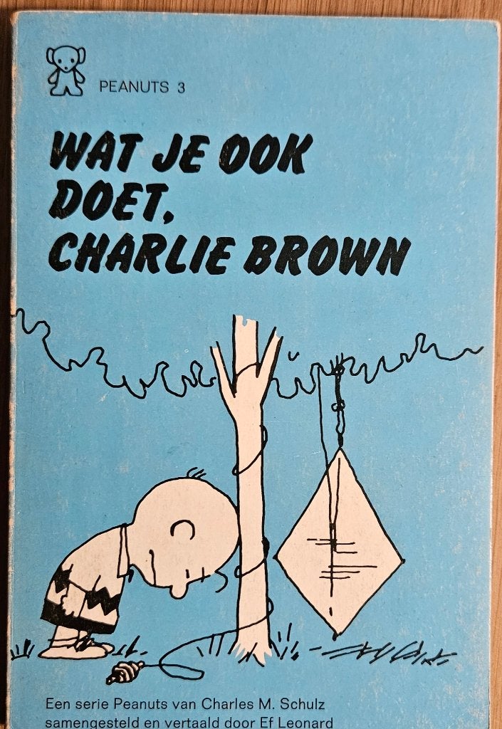 Charlie Brown stripboek 3,Peanuts Snoopy popjes, verzamelen!, Ophalen of Verzenden, Snoopy, Zo goed als nieuw, Boek of Spel
