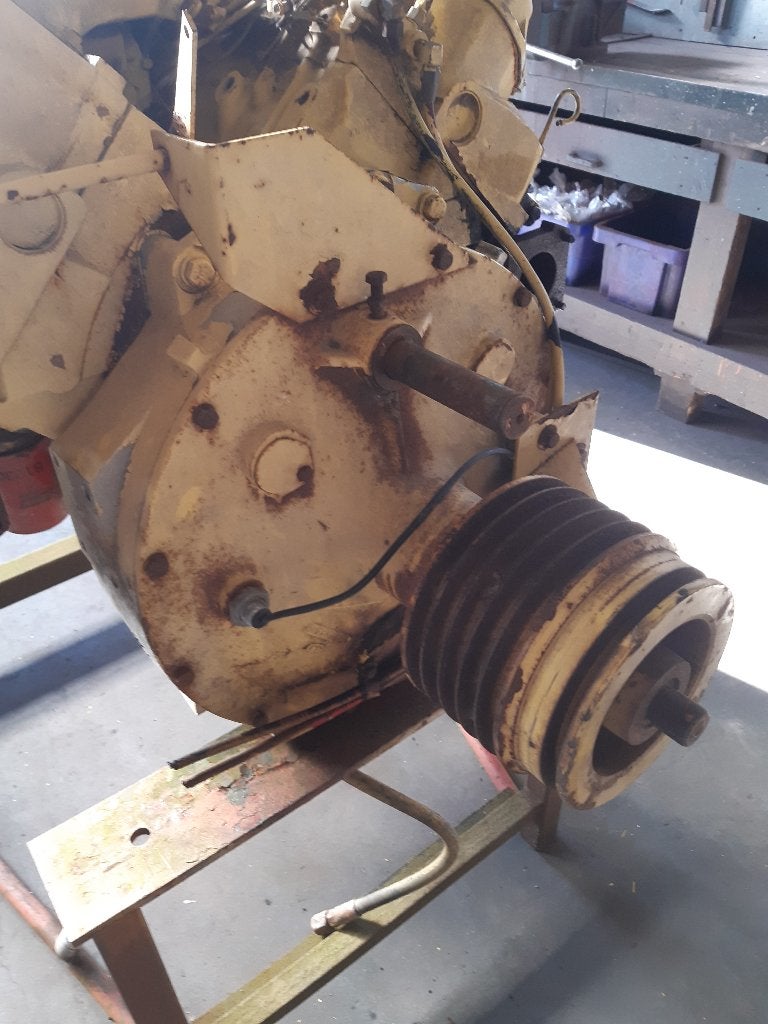 Caterpillar 3208 (V-Snaar koppeling/poelie) €250,00, Ophalen of Verzenden, Gebruikt, Dieselmotor, 1800 rpm of meer