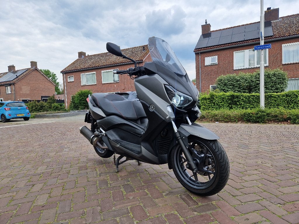 Yamaha xmax 250 motorscooter X-Max 250cc ( 125cc - 300cc ), Ophalen, 250 cc, Overige modellen, Zo goed als nieuw
