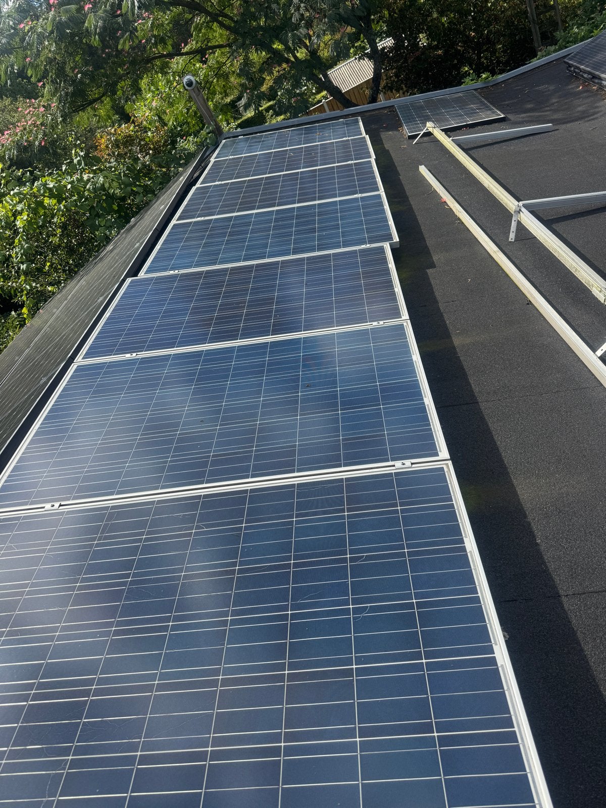 16 EC zonnepanelen 240Wp Gebruikt, kunnen nog een ronde mee, Doe-het-zelf en Verbouw, Ophalen, Gebruikt, Paneel, 200 wattpiek of meer