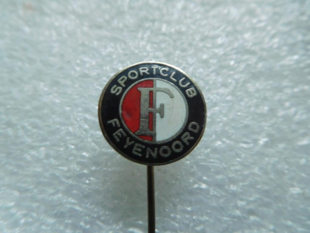 speldje Feijenoord emaille rond 14,5 mm, Ophalen of Verzenden, Zo goed als nieuw, Overige onderwerpen
