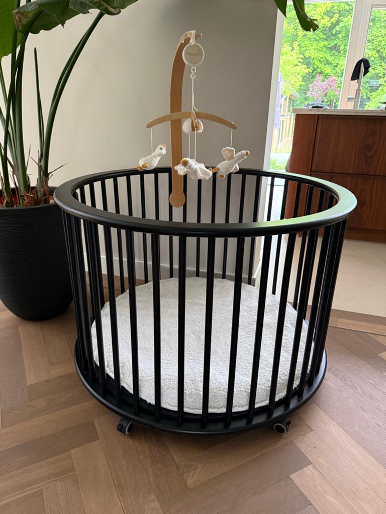 Bopita Ronde Kinderbox Zwart met Little Dutch Muziekmobiel, Kinderen en Baby's, Boxen, Ophalen, Zo goed als nieuw, Rond, In hoogte verstelbaar