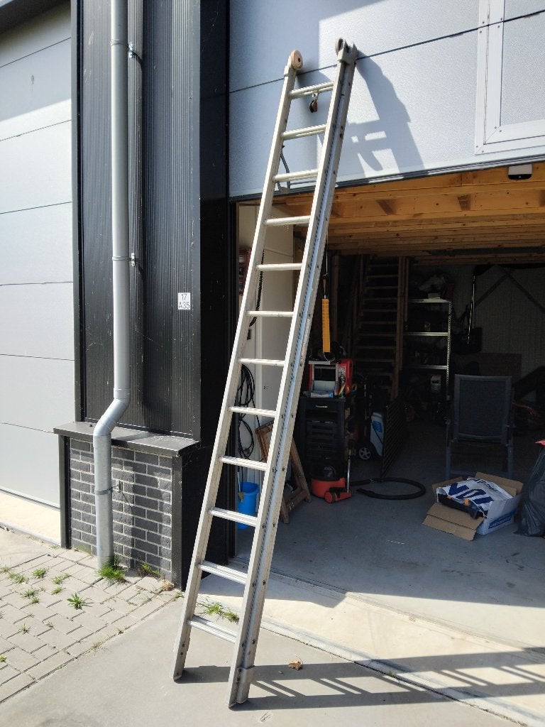 schuifladder aluminium, Doe-het-zelf en Verbouw, Ladders en Trappen, Ophalen, Gebruikt, Ladder, Opvouwbaar of Inschuifbaar