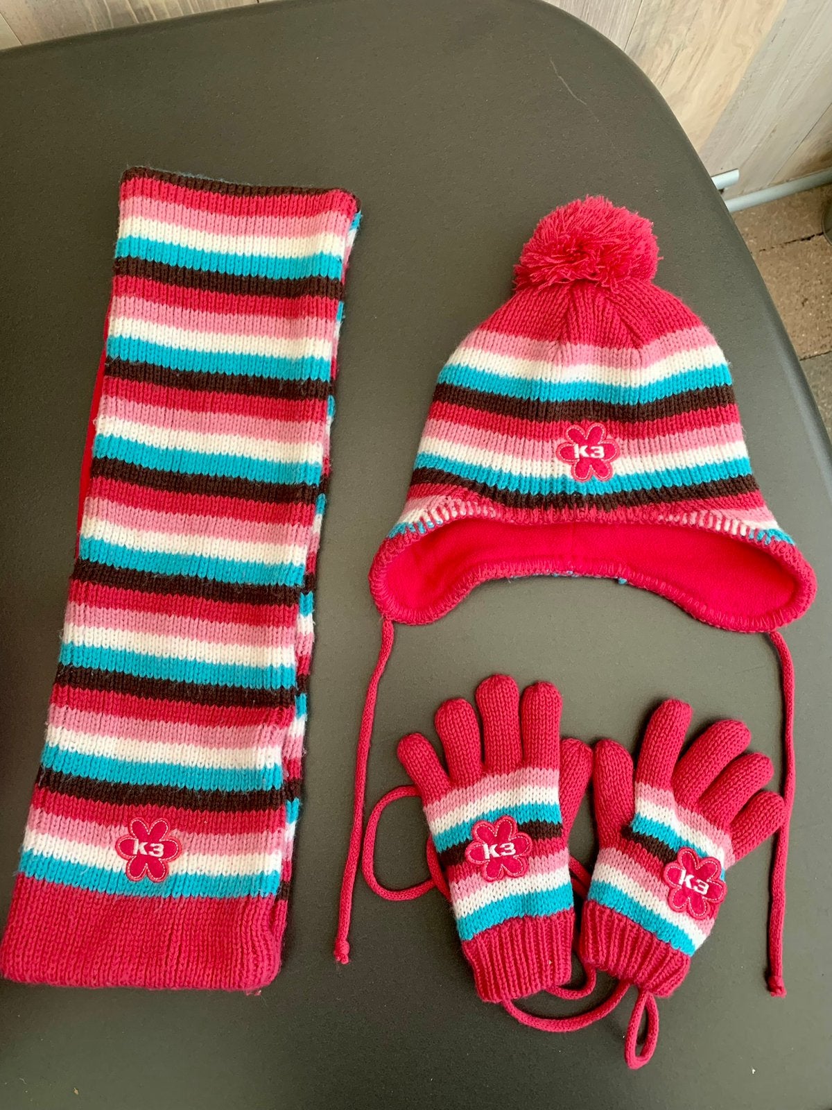TE KOOP: leuke winterset van K3 van maat 110 t/m 128, Ophalen of Verzenden, Gebruikt, Meisje, Setje