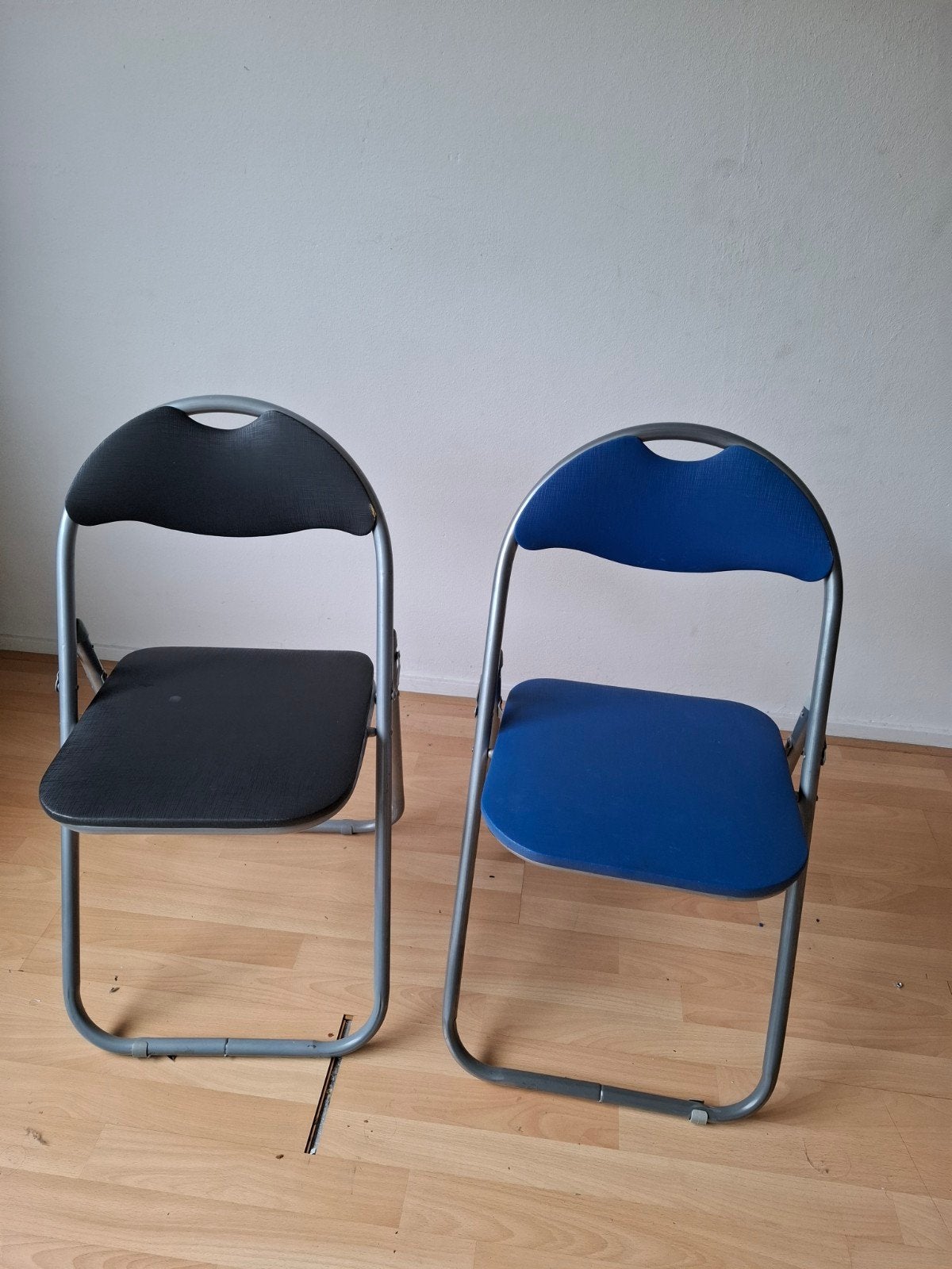 2 Ikea klapstoelen., Huis en Inrichting, Ophalen, Gebruikt, Blauw, Ikea