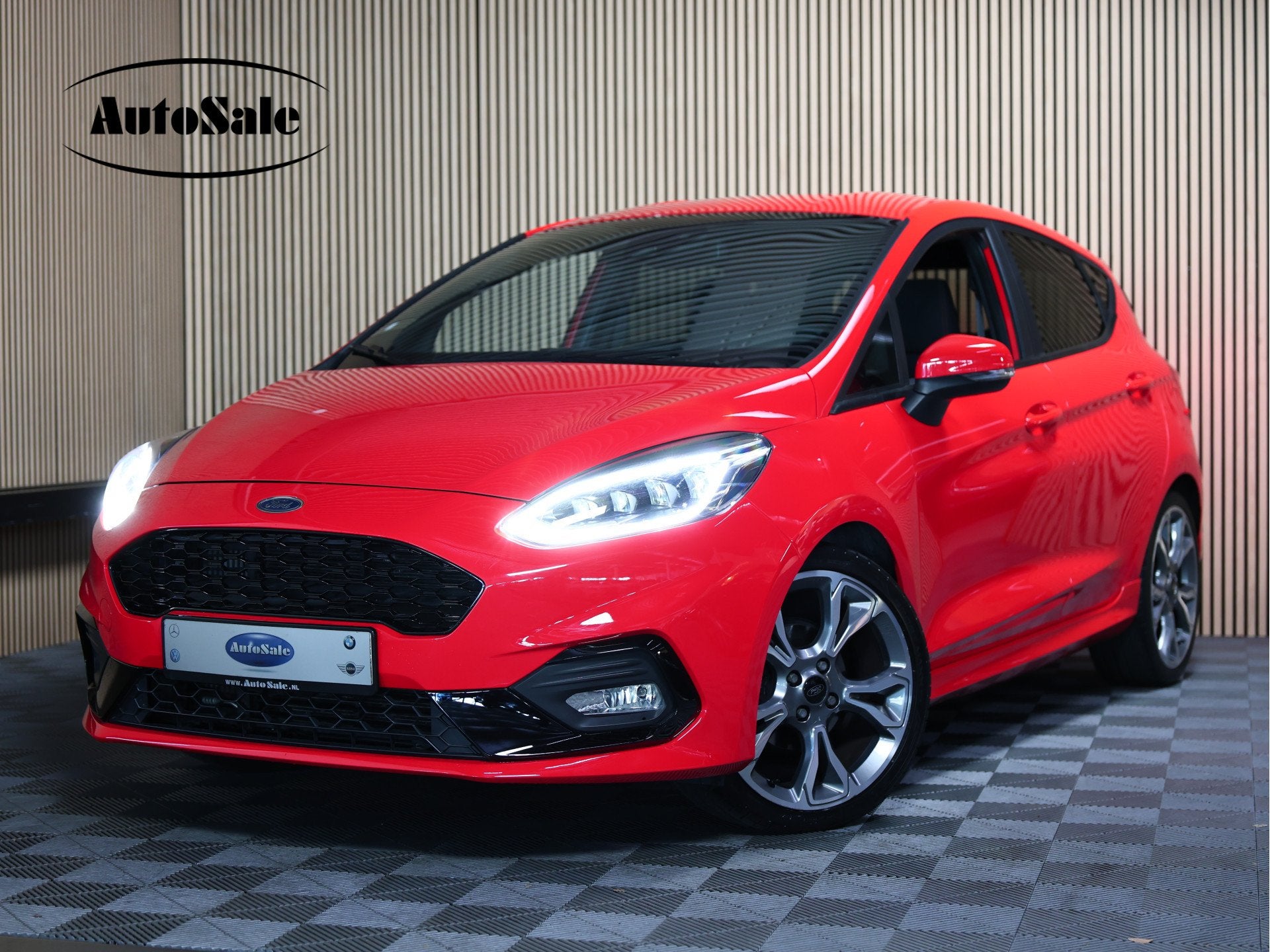 Ford Fiesta 1.0 EcoBoost 125 pk ! ST - Line X NAVI TOP 2017, Voorwielaandrijving, Gebruikt, Automatische klimaatregeling, Origineel Nederlands