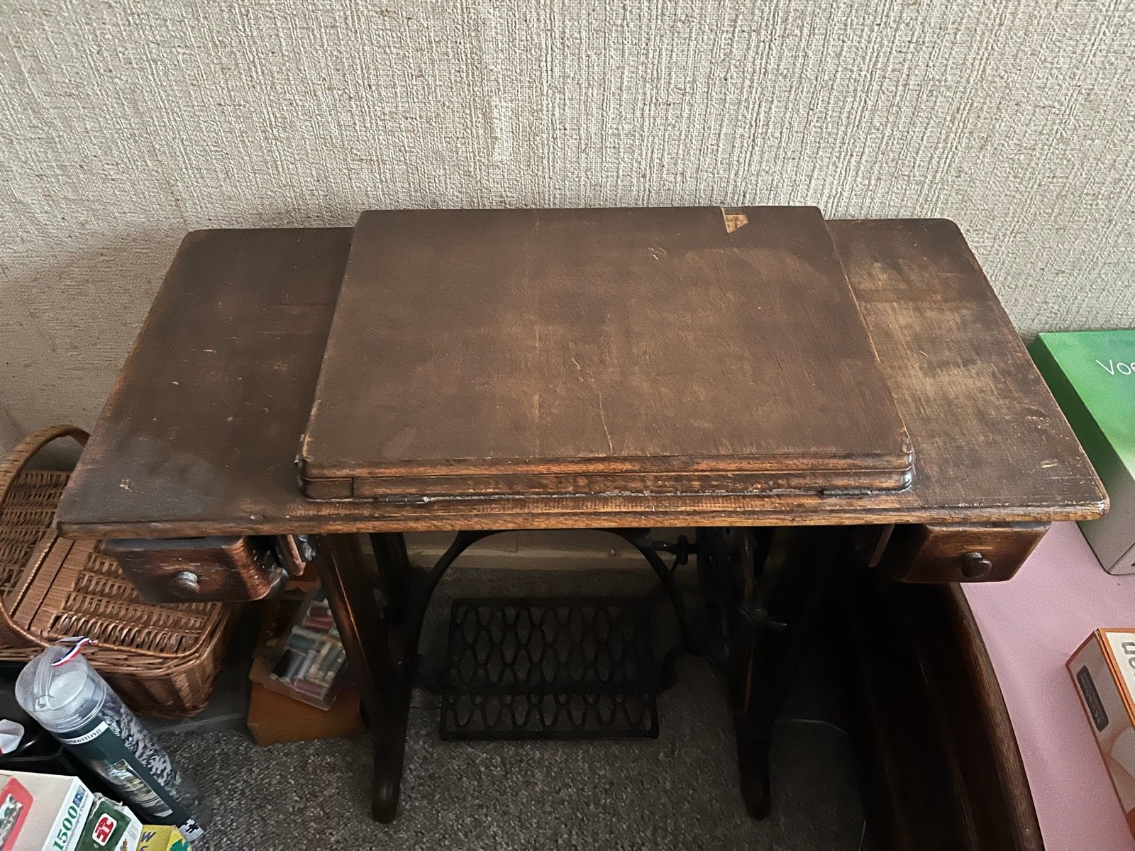 Antieke Singer Naaimachine met Houten Tafel, Ophalen