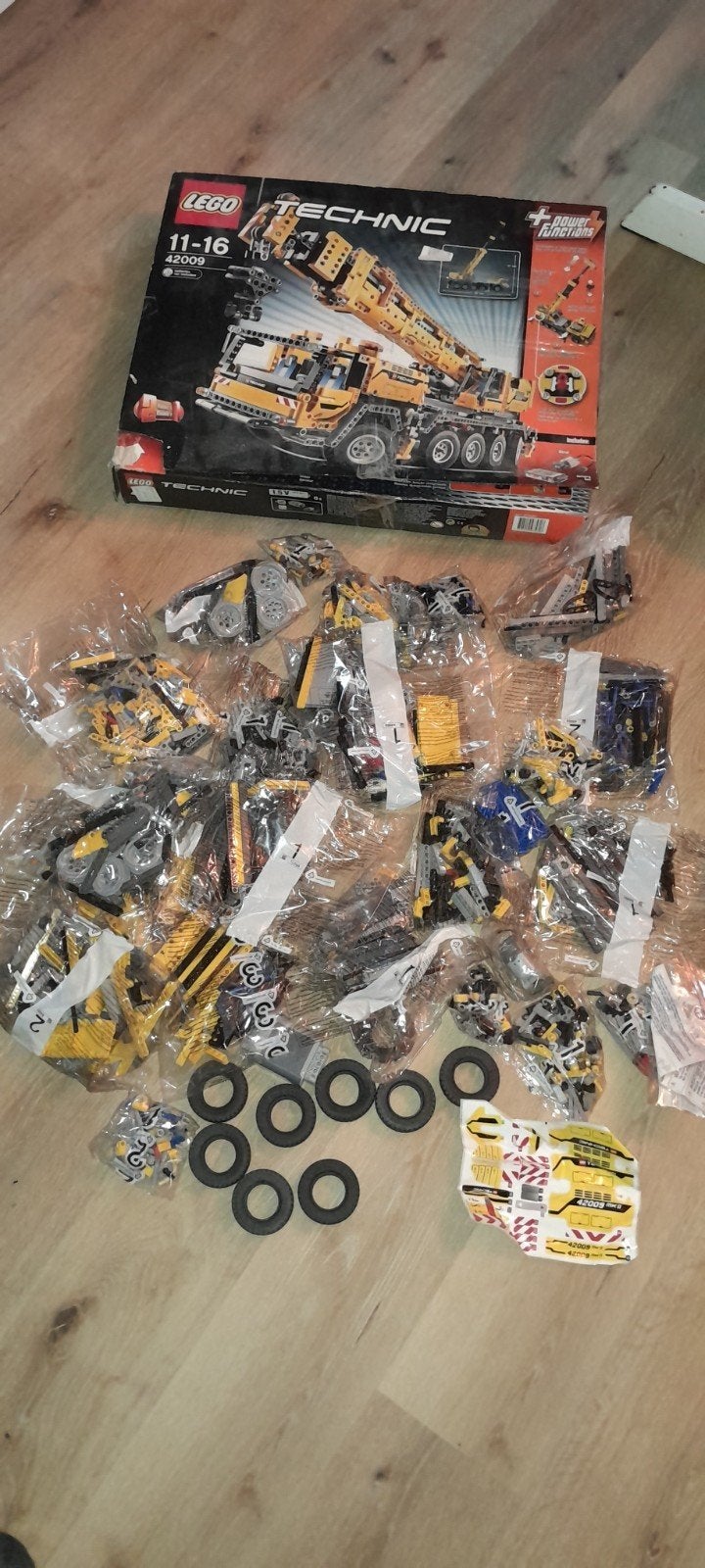 lego technic 42009 mobiele kraan electrisch nieuw, Kinderen en Baby's, Speelgoed | Duplo en Lego, Compleet, Lego, Ophalen of Verzenden