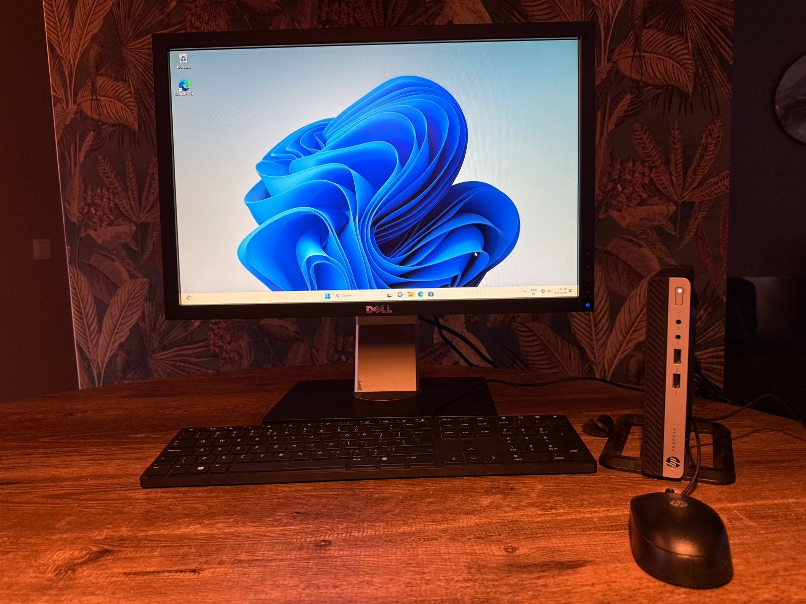 Complete desktop pc HP Prodesk 400 G3 mini DM, Computers en Software, Desktop Pc's, Met monitor, 2 tot 3 Ghz, 8 GB, Ophalen of Verzenden