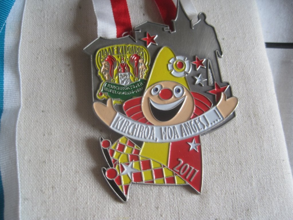 carnavals medaille kerkrade vasteavond verein 2011, Ophalen of Verzenden, Overige materialen