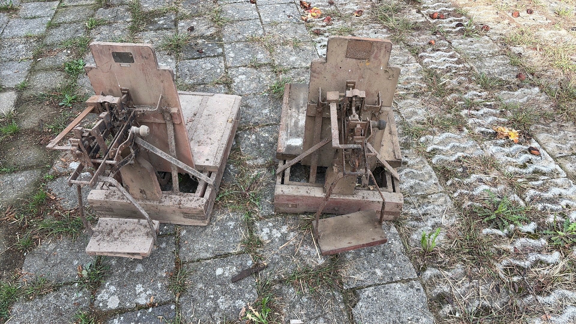 Bascule 2 stuks, Ophalen, Zo goed als nieuw