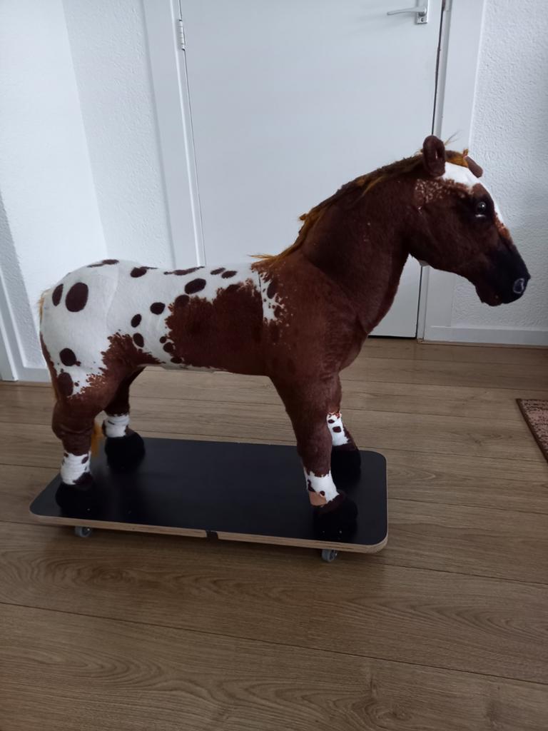 Speelgoed paard op wielen - Bruin met witte vlekken, Ophalen, Gebruikt, Overige typen