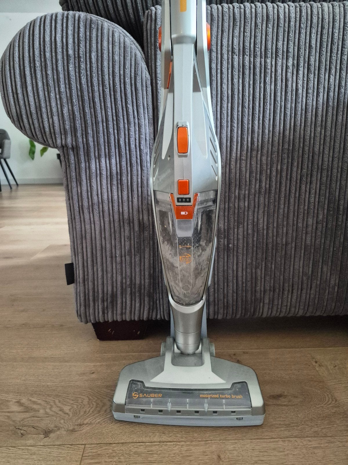Sauber TurboVac 22.2V Steelstofzuiger - Draadloos, Ophalen, Gebruikt, Steelstofzuiger