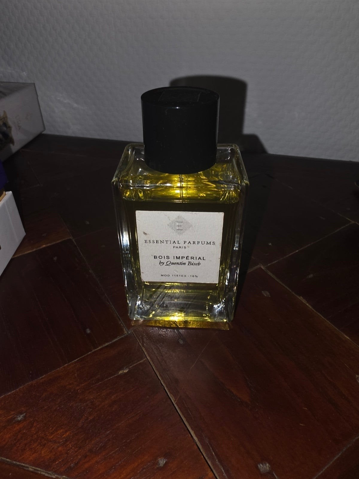 Essential Parfums Bois Impérial  (zonder doos), Ophalen of Verzenden, Zo goed als nieuw