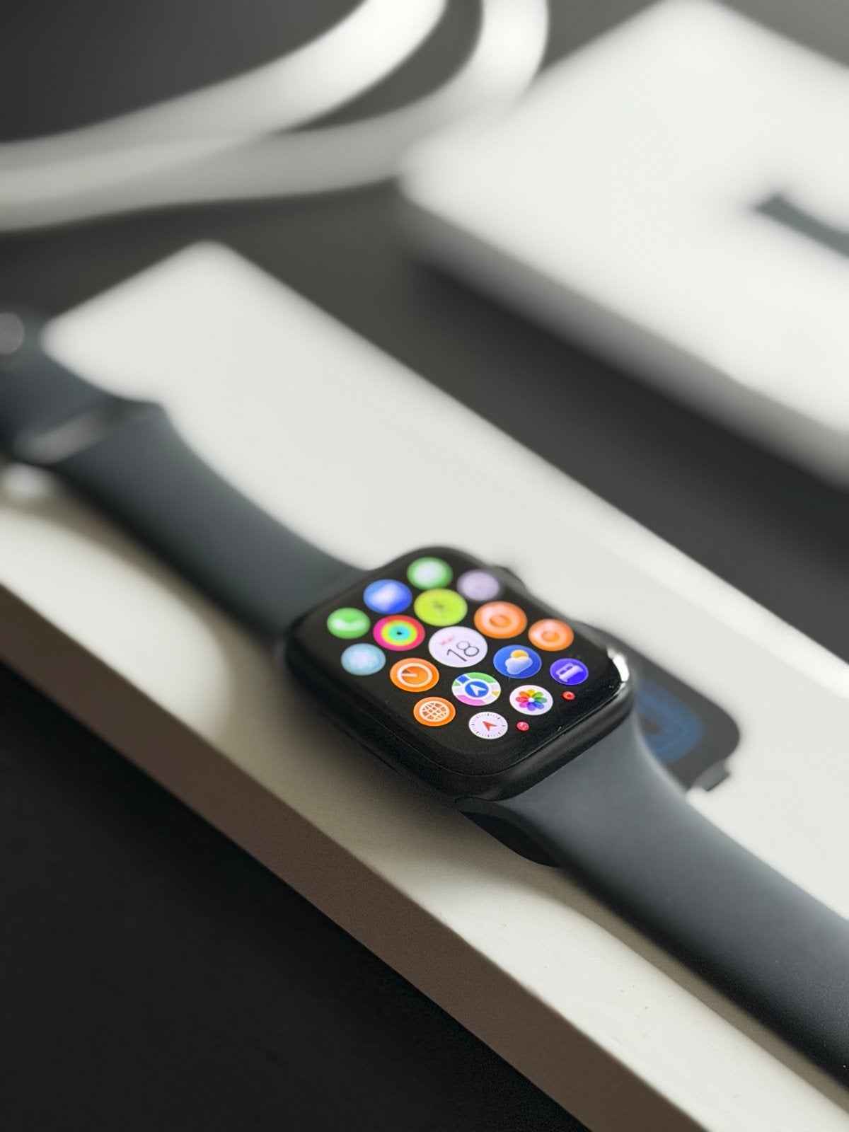 Apple Watch SE 3 (44mm) - Zo goed als nieuw, Ophalen, Afstand, Zwart, IOS