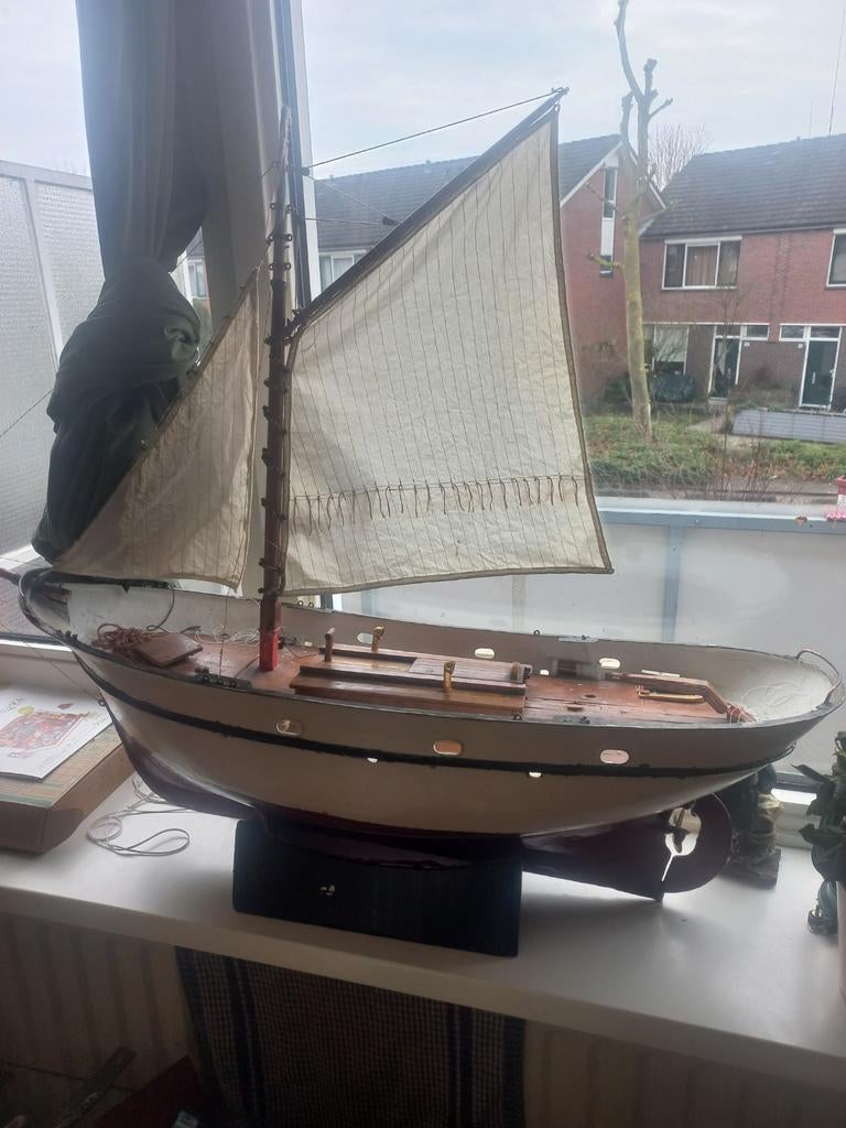 Radio grafische boten, Hobby en Vrije tijd, Modelbouw | Boten en Schepen, Ophalen