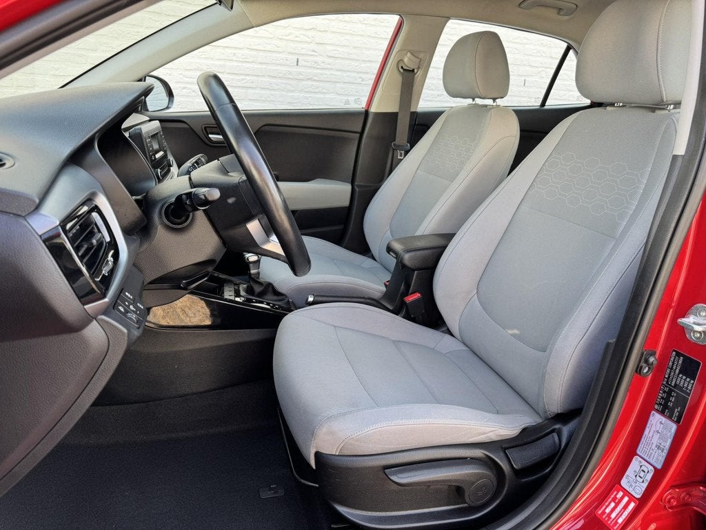 Kia RIO 1.4 ComfortLine Dealer onderhouden Cruise control Ai, Gebruikt, Euro 6, 4 cilinders, 100 pk