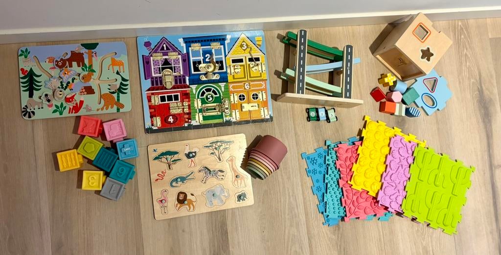 Divers speelgoed baby/ dreumes/ peuter, Ophalen of Verzenden, Zo goed als nieuw