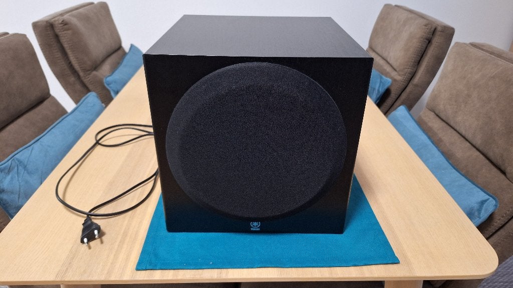 Yamaha YST-SW012 actieve subwoofer – nette staat, Ophalen, Subwoofer, Yamaha, Zo goed als nieuw