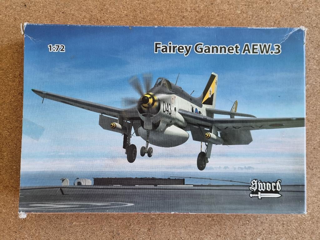 Sword SW72088 Fairey Gannet AEW.3 1:72 – is aan begonnen, Overige merken, 1:72 tot 1:144, Gebruikt, Vliegtuig
