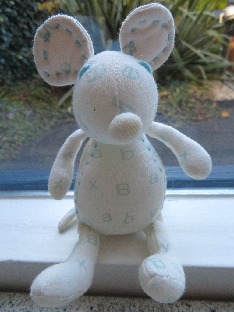 Muis muisje merk MEXX wit met blauw meet ca 18 cm, Muis, Ophalen of Verzenden, Zo goed als nieuw, Met label