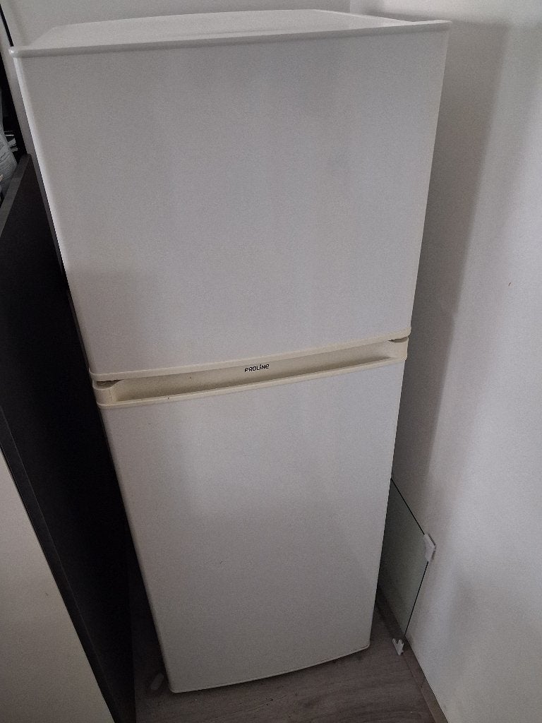 Koelkast Proline, Witgoed en Apparatuur, Koelkasten en IJskasten, Ophalen, 120 tot 140 cm, Met aparte vriezer, Minder dan 75 liter