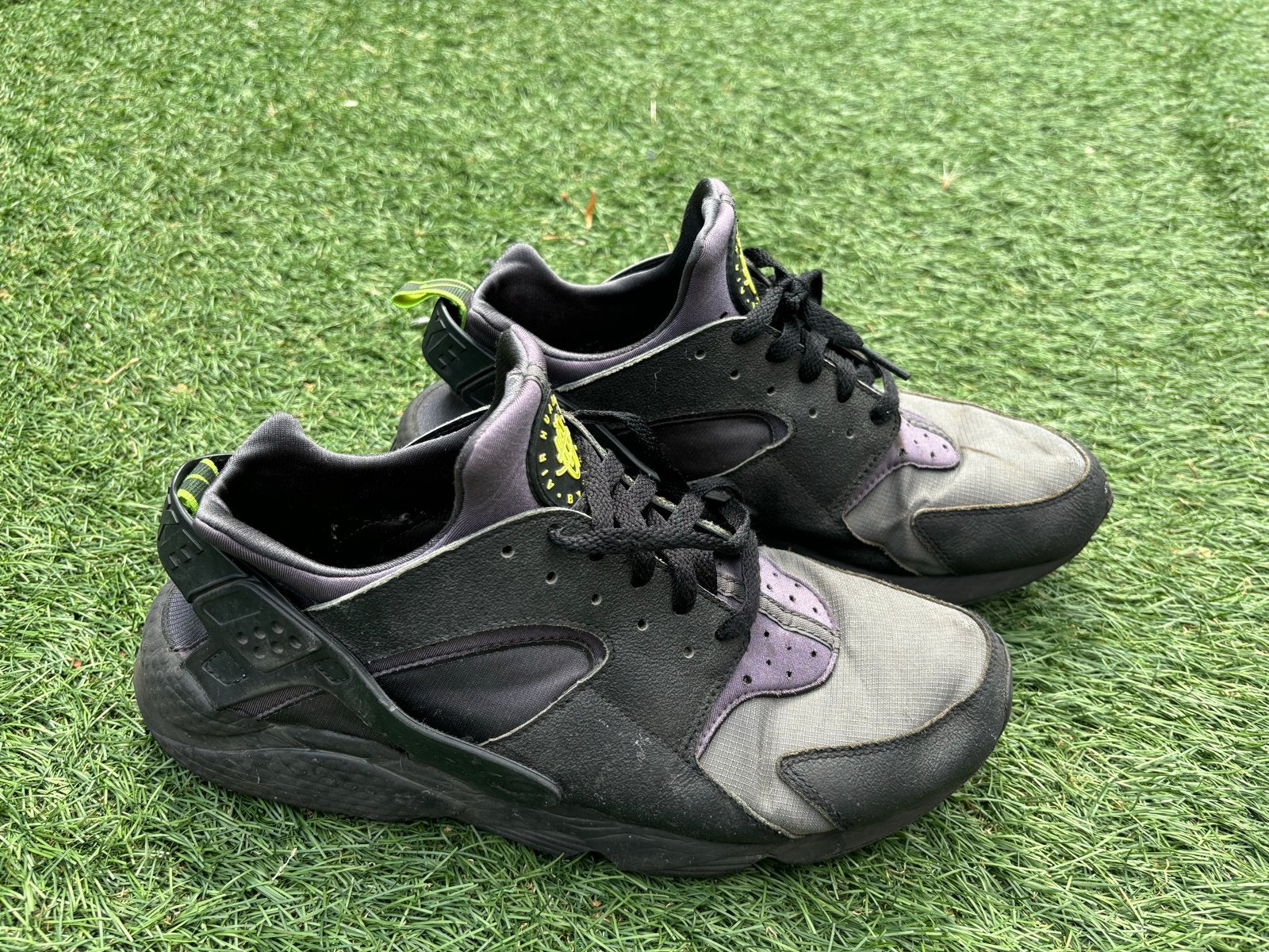 Nike Huarache sneakers - Zwart/Grijs - Maat 46, Ophalen of Verzenden, Gedragen, Zwart, Sneakers of Gympen
