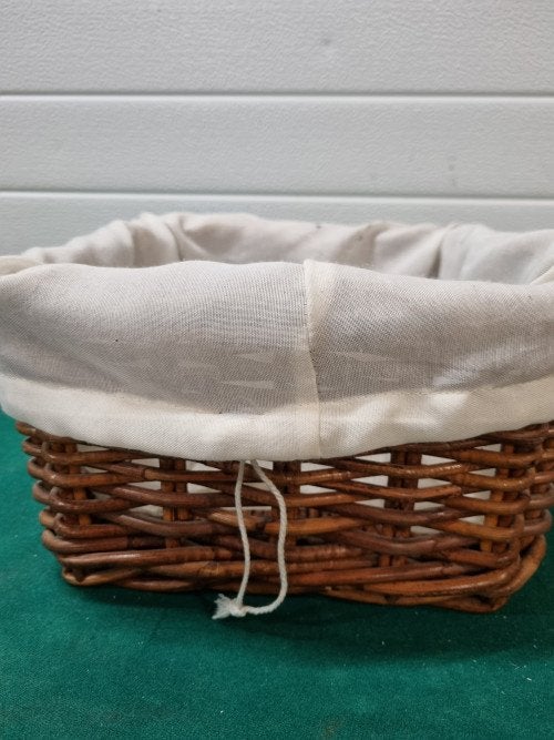 Mandje gevlochten hout vierkant, Ophalen of Verzenden, 'T Olde Gre-j, Info@toldegrej.nl, Endepoelstraat 20f Didam