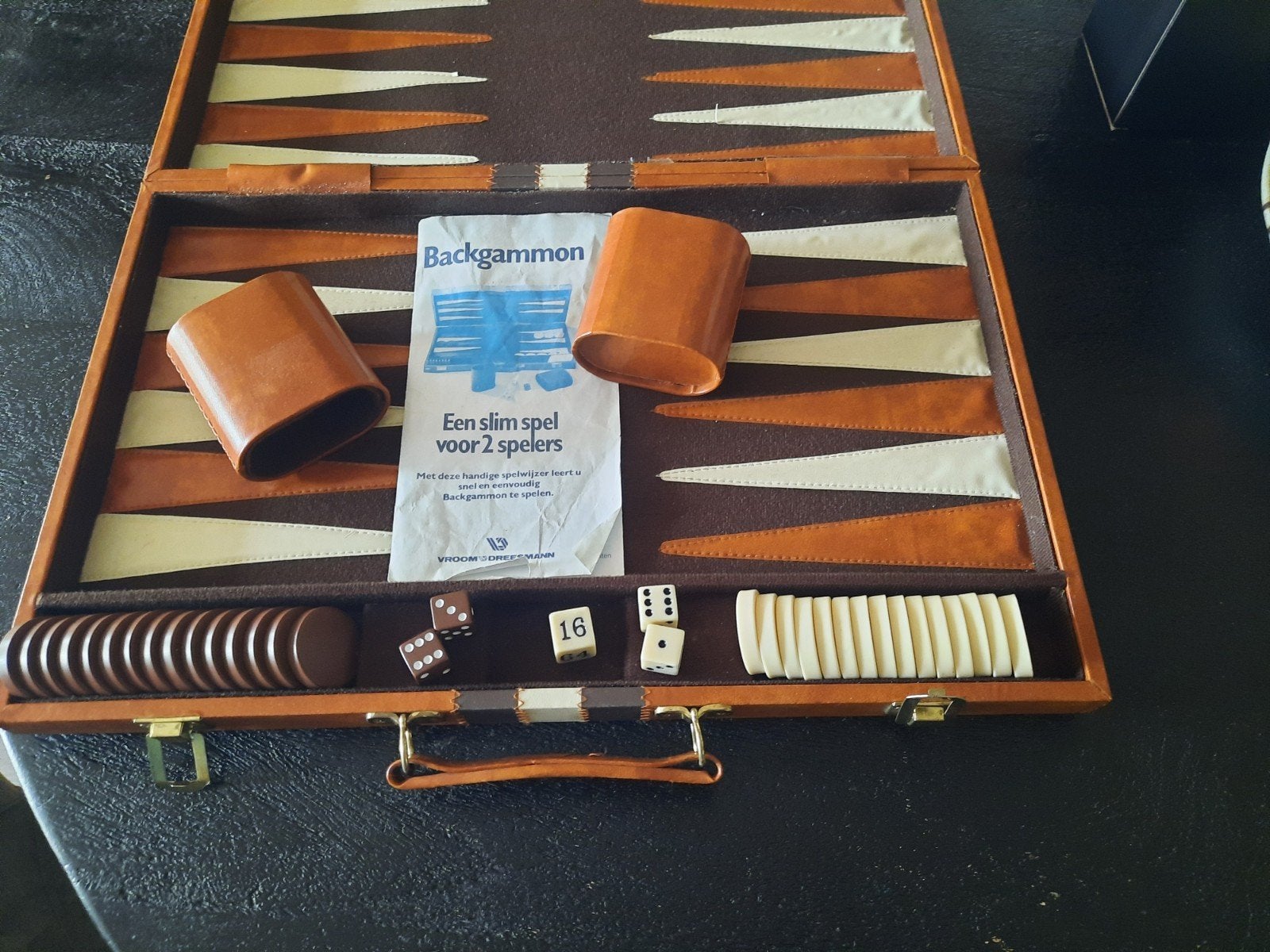 Luxe backgammon spel in leren koffer 57 x 44 cm opengeklapt, Ophalen of Verzenden