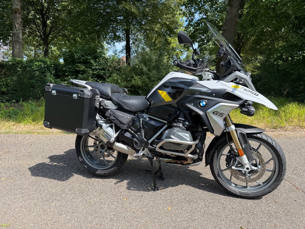 BMW R1250GS (2021), Handvatverwarming, 2 cilinders, Occasion, 1254 cc
