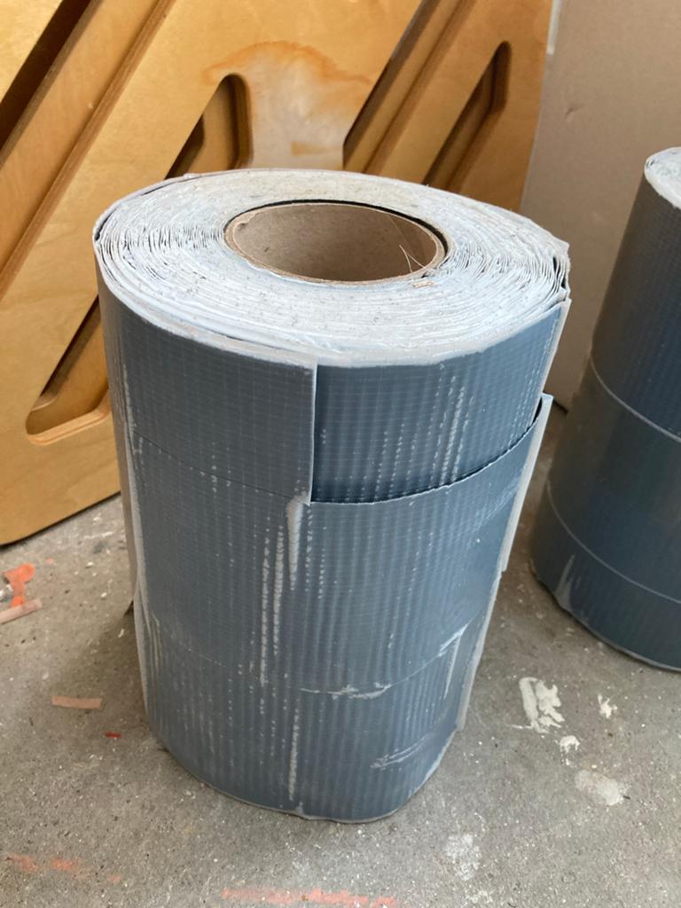 EPDM Zelfklevend Zwart 0,8mm x 250mm x 20m, Kunststof, Zwart, Zo goed als nieuw, Dakleer