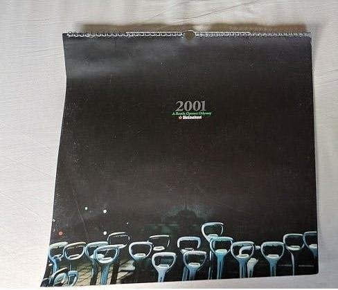 Heineken Kalender 2001., Verzamelen, Biermerken, Gebruikt, Reclamebord, Plaat of Schild, Heineken, Ophalen of Verzenden