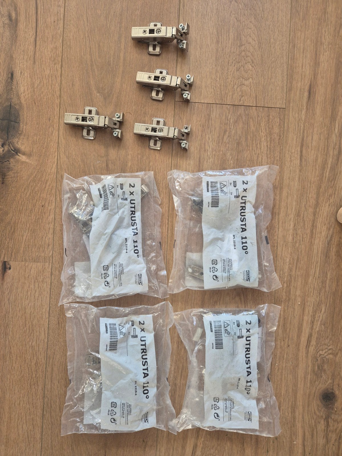IKEA Utrusta 110 Deurscharnieren - 8x Nieuw, 4x Gebruikt, Ophalen of Verzenden, Zo goed als nieuw, Overige typen