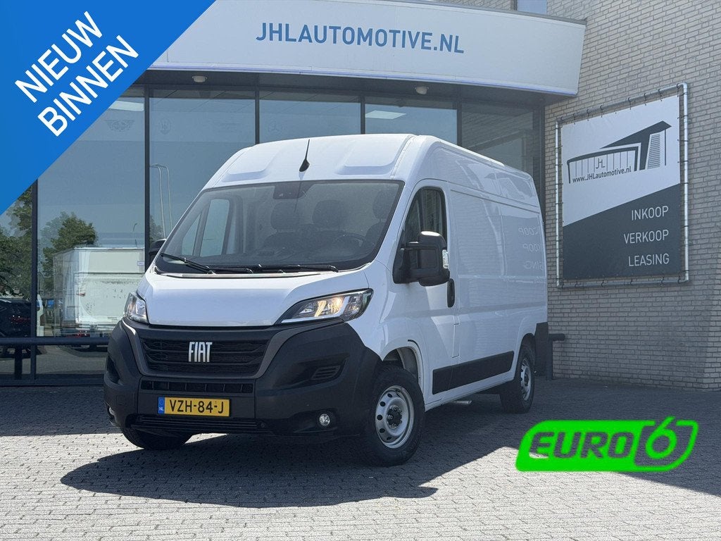 Fiat Ducato 30 2.2 MultiJet L2H2*NAVI*CAM*CRUISE*A/C*HAAK*3P, Auto's, Stof, Gebruikt, 4 cilinders, 2500 kg